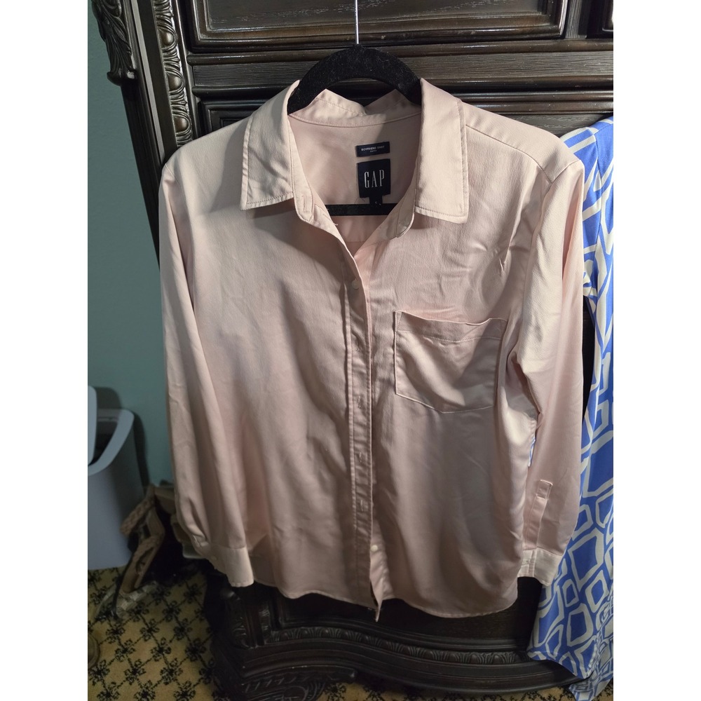 GAP Boyfriend Shirt Satin Blush Pink Button Down Long Sleeve Blouse Small